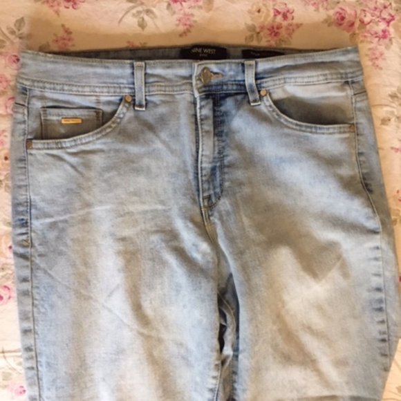 wide cuff Capri, embellish pockets*, stonewash 10 - Picture 2 of 4